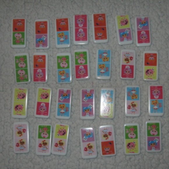 Lalaloopsy Sew Magical! Sew Cute! 28 Piece Domino Game - Picture 3 of 3